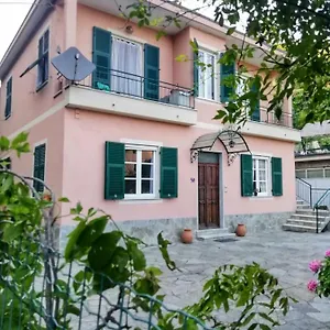 La Casa Dei Due Aranci Casa vacanze Albisola Superiore
